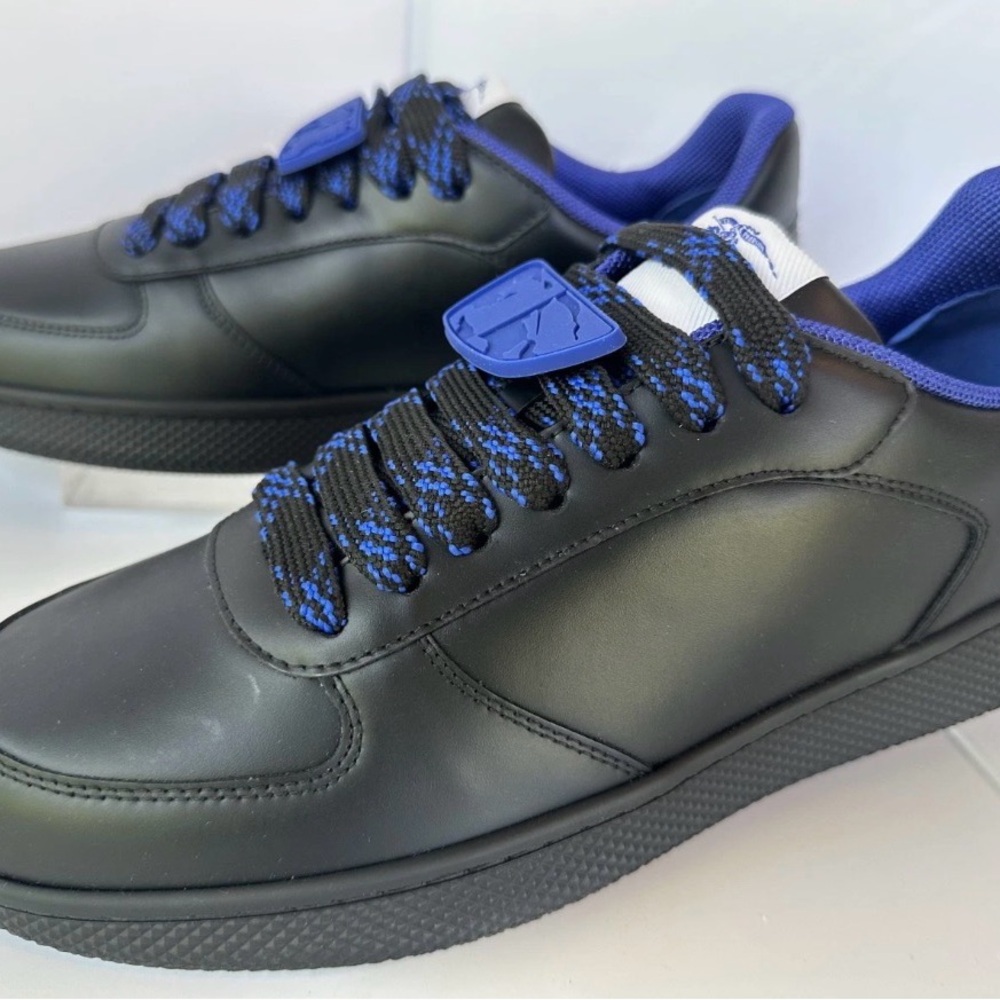 Burberry Men's Sneaker - Picture 4 of 9